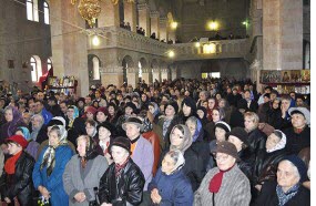 Praznuirea Sfantului Nectarie la Iasi